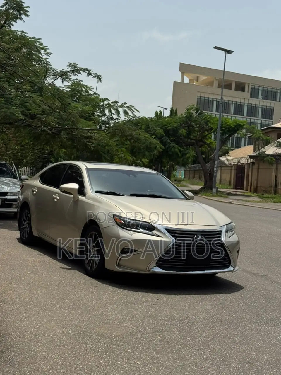 Lexus ES 2016 Gold
