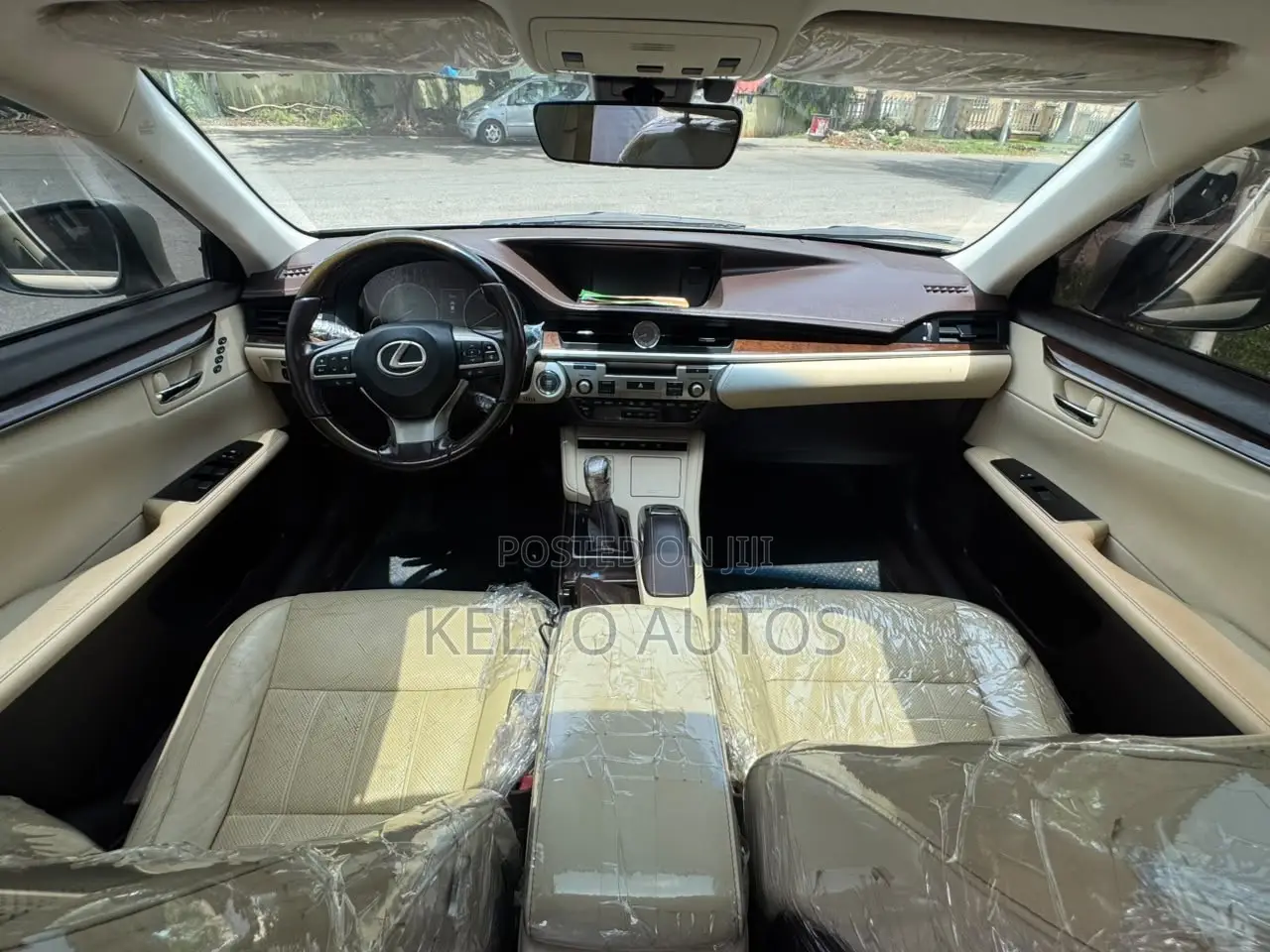 Lexus ES 2016 Gold