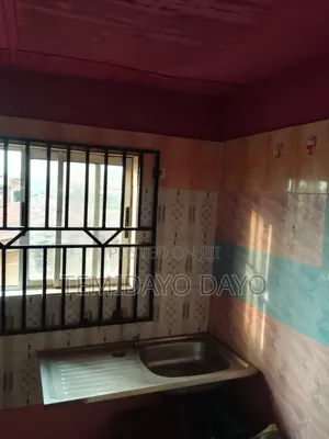 3bdrm Apartment in Ibadan for rent