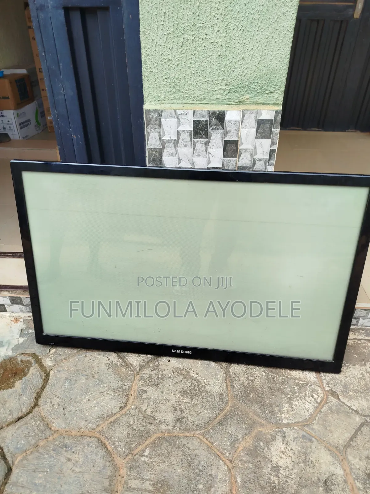 Samsung 42" TV