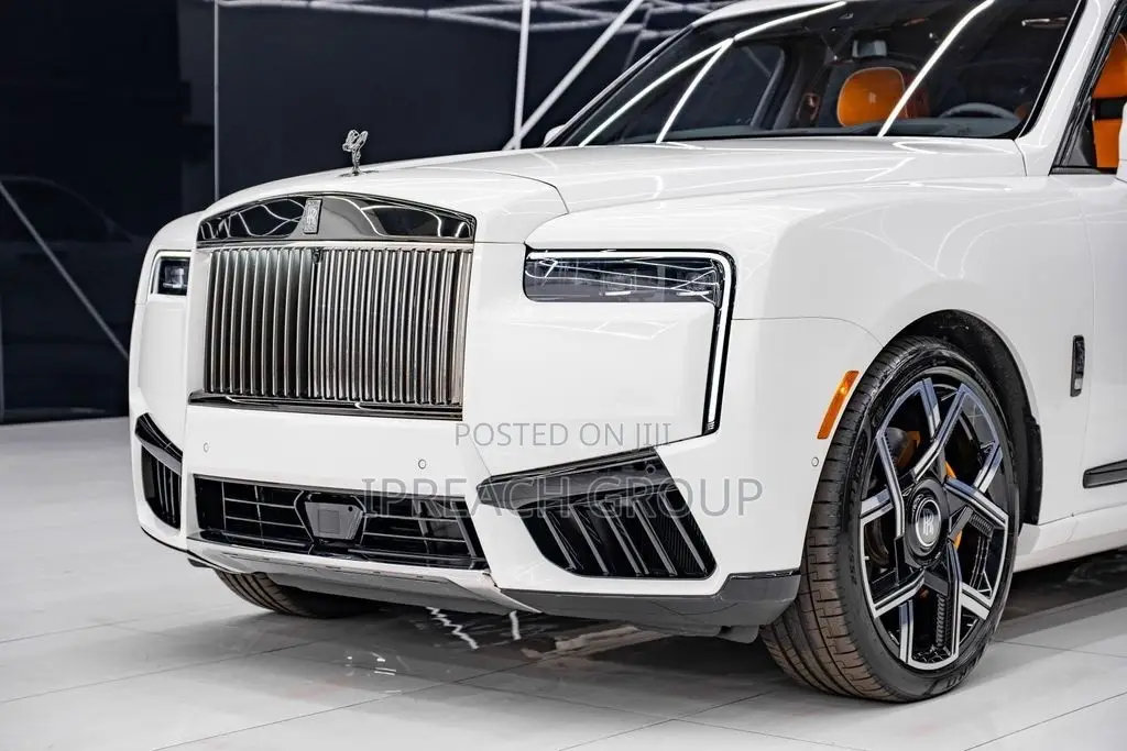 Rolls-Royce Cullinan 2025 White