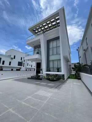 5bdrm Duplex in Osapa london for sale