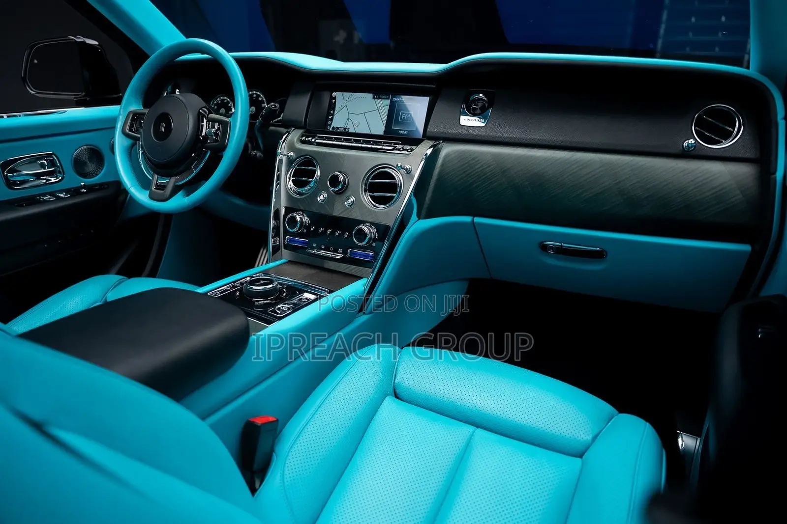 Rolls-Royce Cullinan Base 2019 White