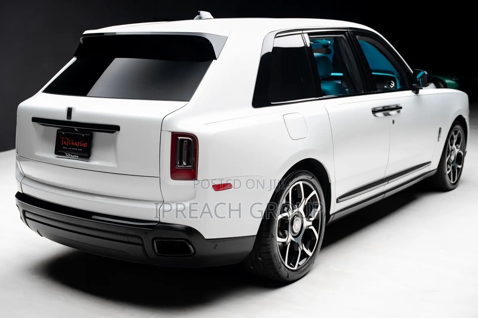 Rolls-Royce Cullinan Base 2019 White