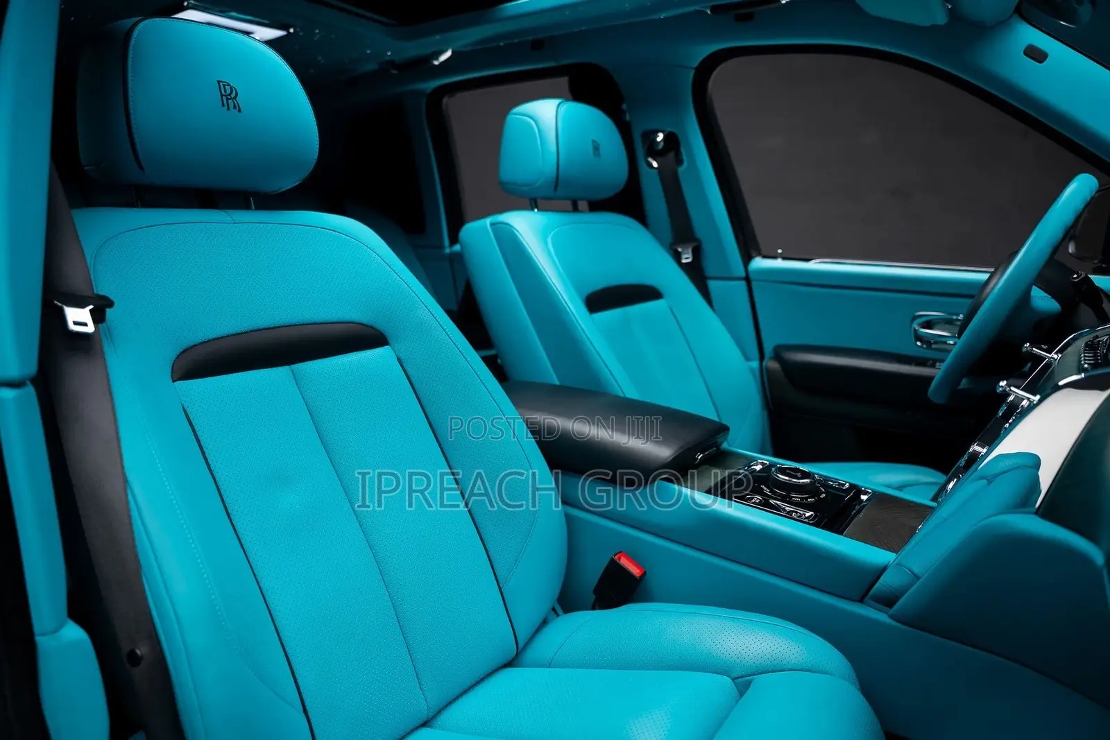 Rolls-Royce Cullinan Base 2019 White