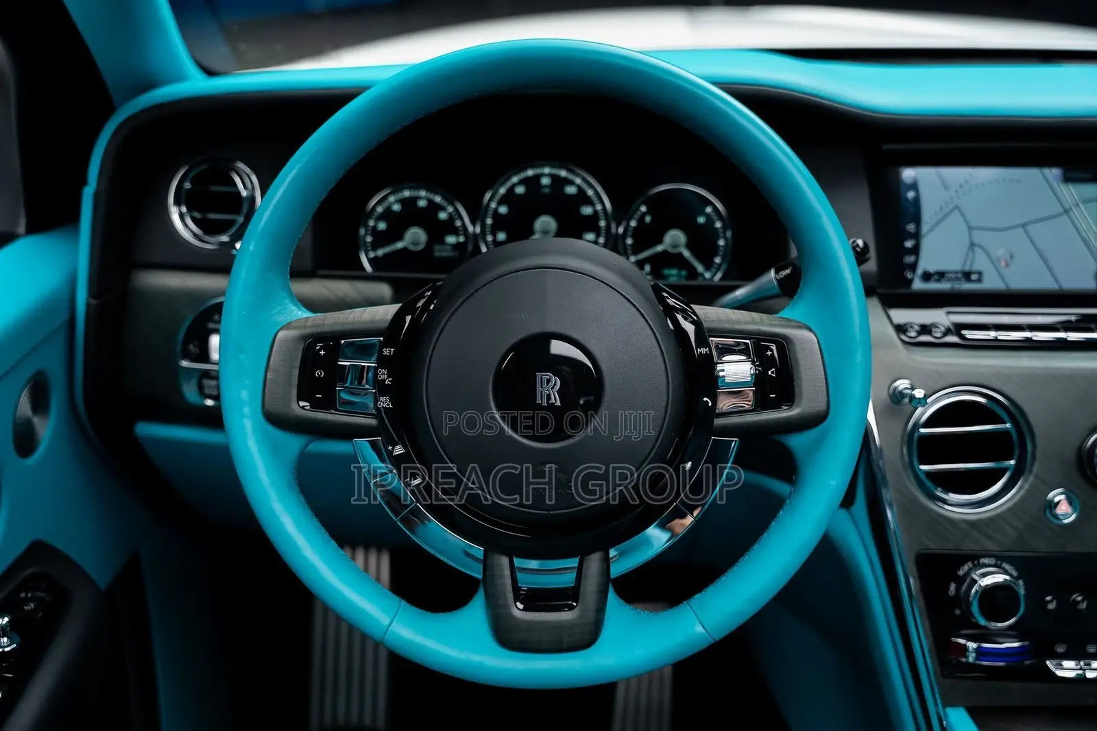 Rolls-Royce Cullinan Base 2019 White