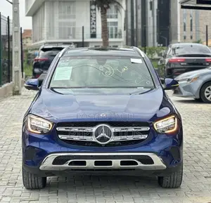 Mercedes-Benz GLC-Class 2019 Blue