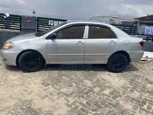 Toyota Corolla 2005 Silver