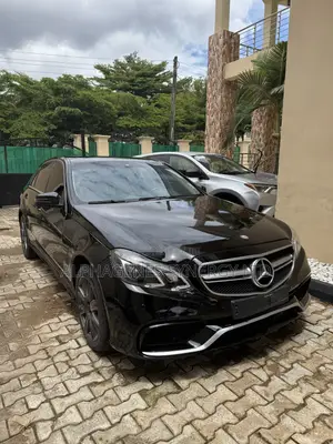 Mercedes-Benz E-Class 2012 Black