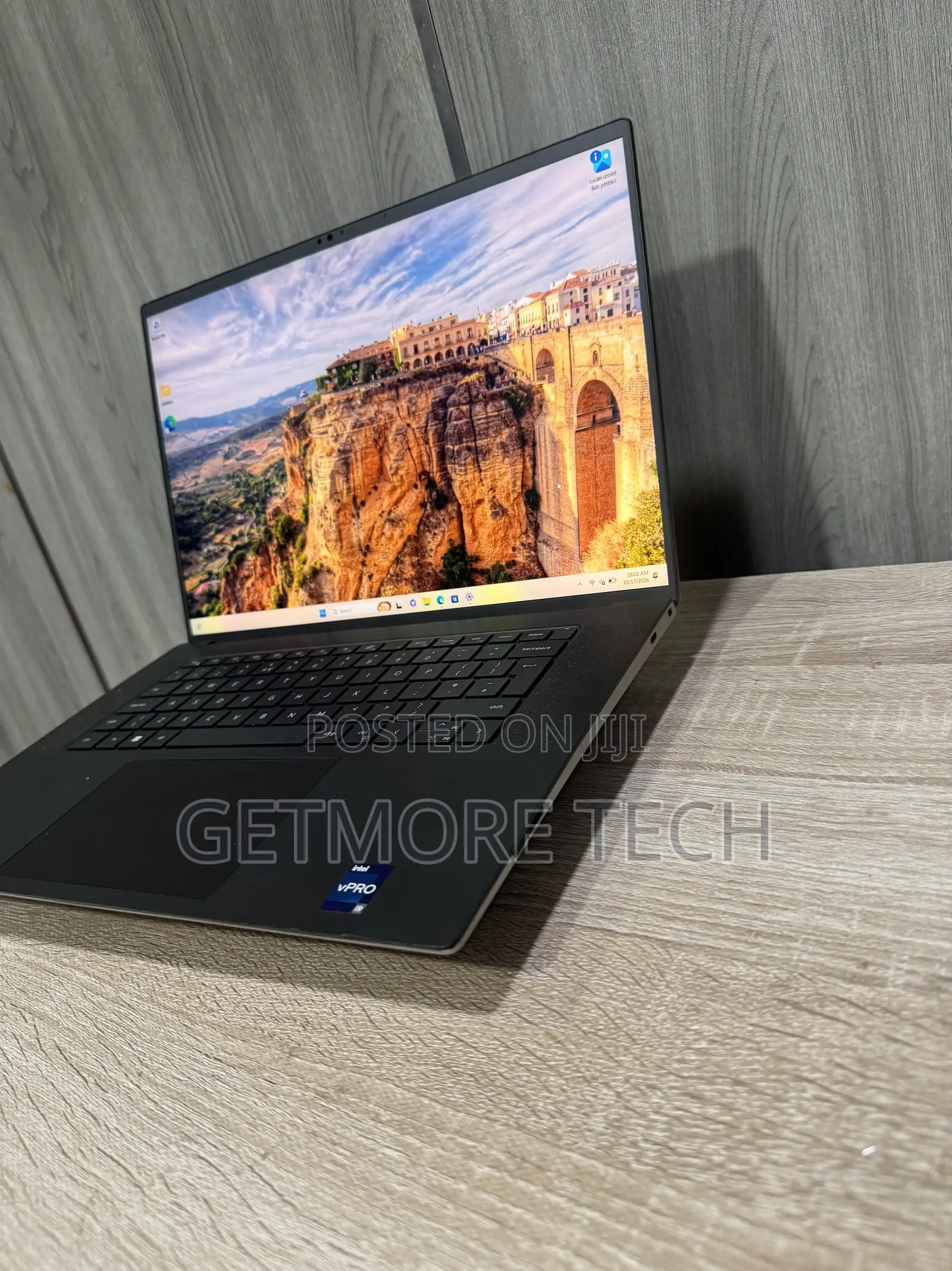 Laptop Dell Precision 5680 32GB Intel Core i9 SSD 512GB