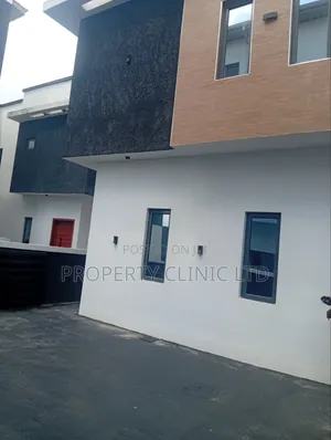 4bdrm Duplex in Gbagada Phase 2 for rent