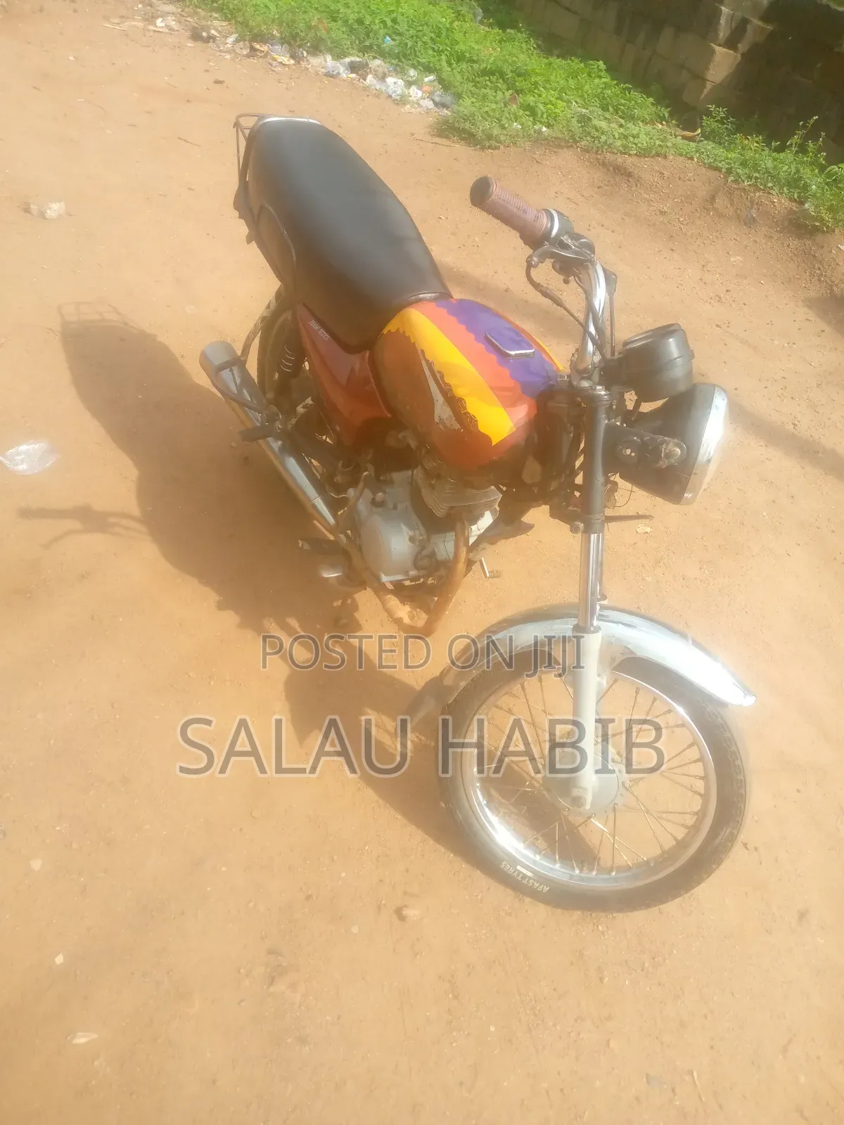 Bajaj Boxer 2021 Red