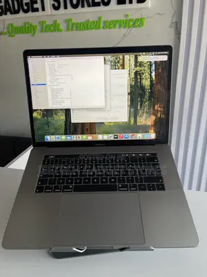 Laptop Apple MacBook Pro 2019 16GB Intel Core i7 SSD 256GB