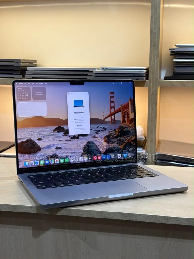 Laptop Apple MacBook Pro 2023 M2 Pro 16GB Apple M2 SSD 512GB