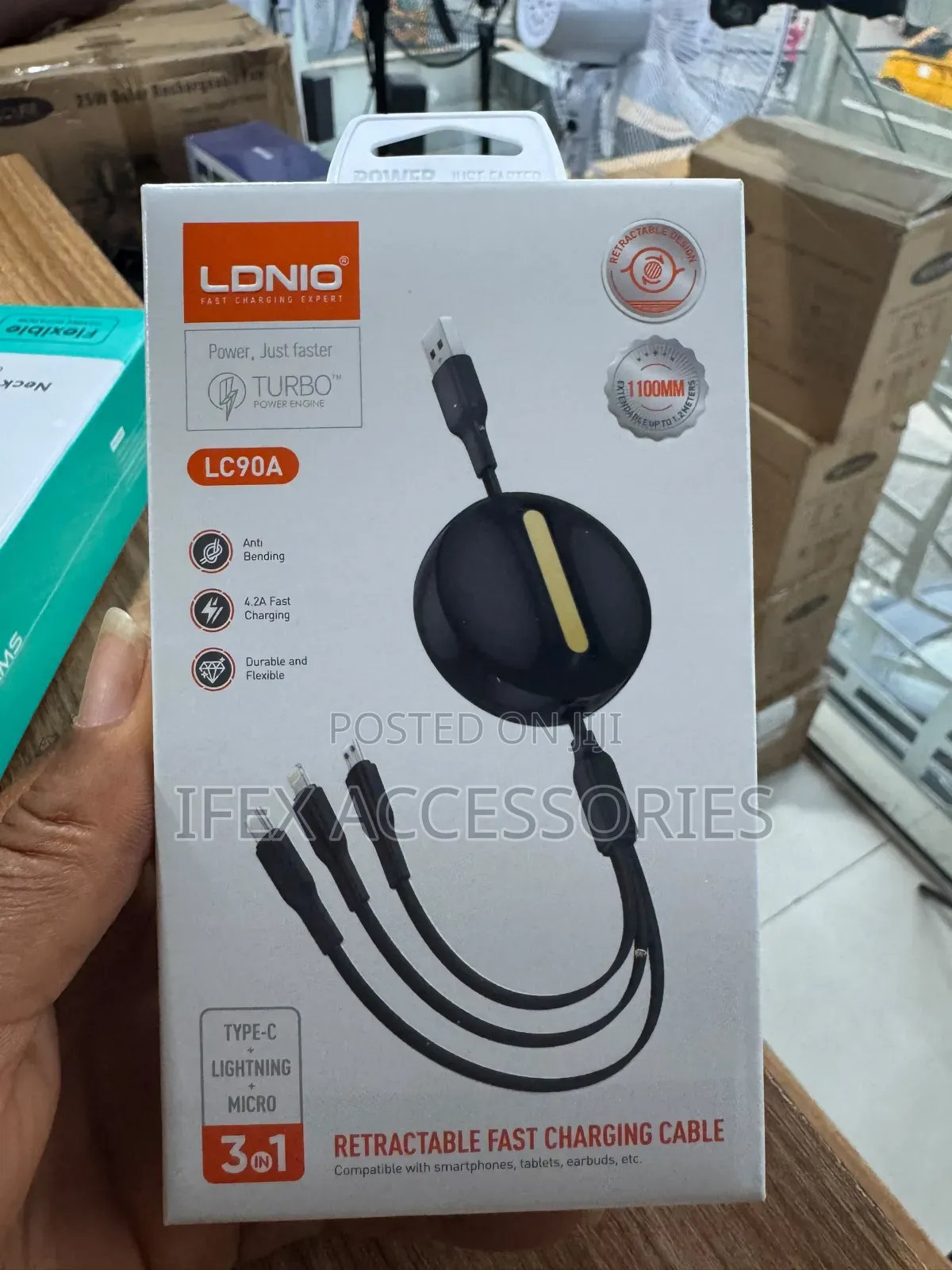 Ldnio Lc90a 3-in-1 Retractable Fast Charging Cable