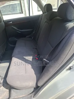Toyota Avensis 2005 Silver