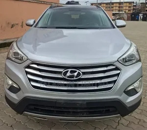 Hyundai Santa Fe Limited 4dr SUV AWD (3.3L 6cyl 6A) 2015 Silver