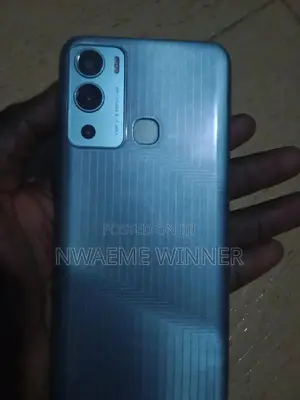 Infinix Hot 12i 64 GB Blue