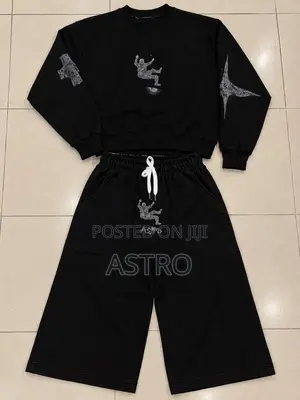 Sweat Shirt