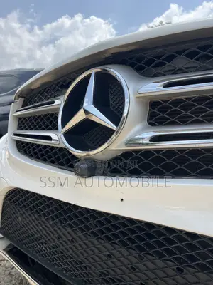 Mercedes-Benz GLE-Class GLE 350d 4MATIC 2017 White