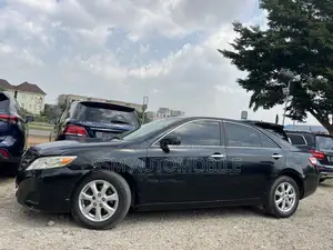 Toyota Camry LE 4dr Sedan (2.5L 4cyl 6AM) 2010 Black