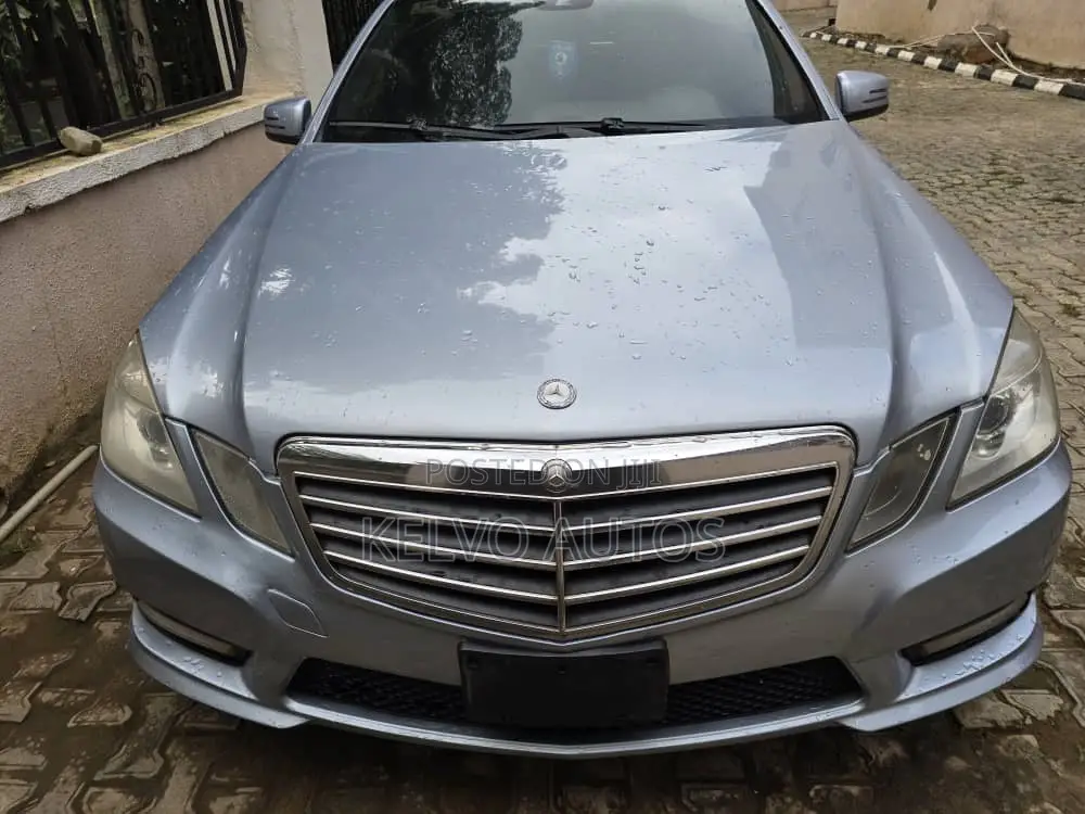 Mercedes-Benz E350 2013 Beige