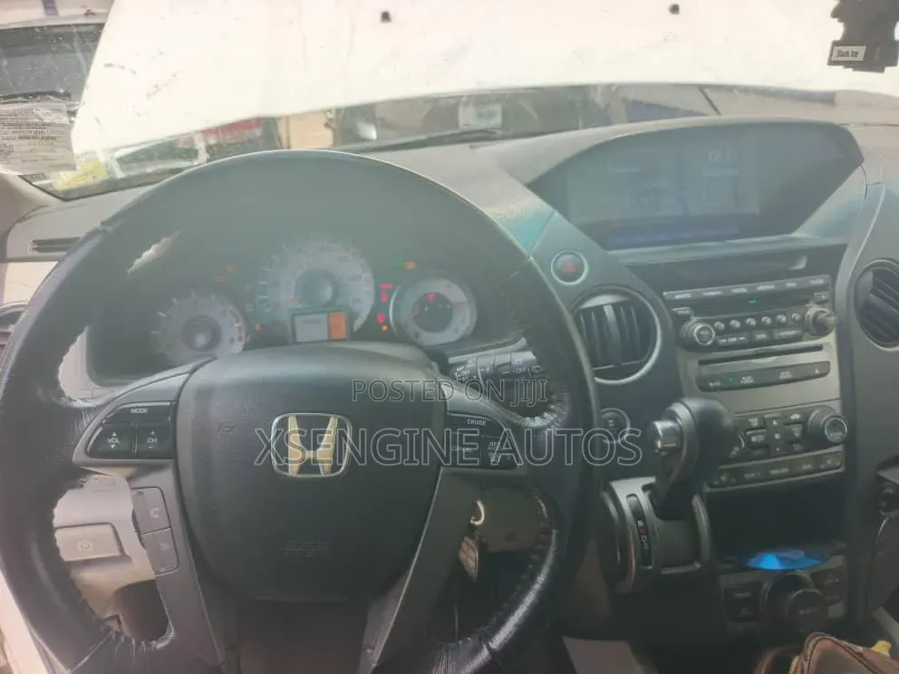 Honda Pilot 2012 White