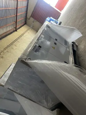 100Kva Perkins Soundproof Diesel Generator 100% Copper Coil