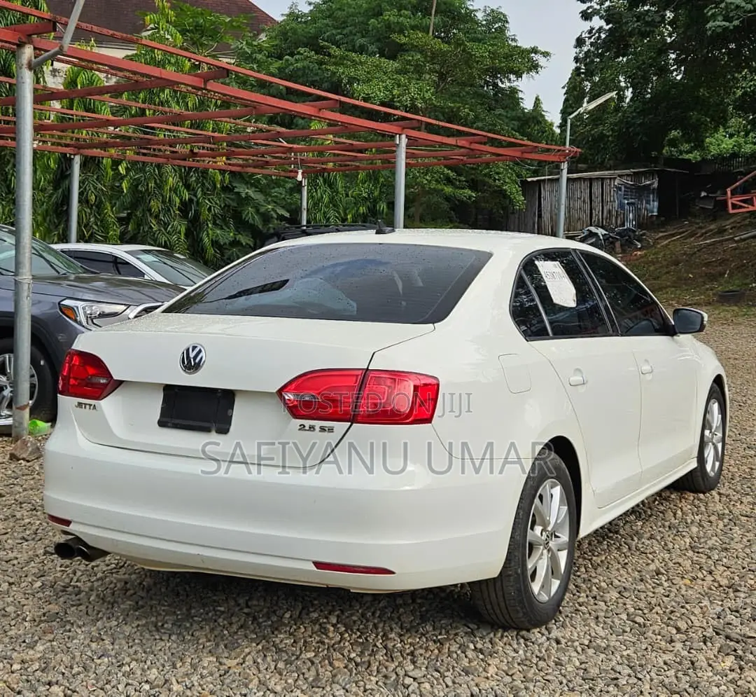 Volkswagen Jetta 2013 White
