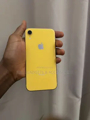 Apple iPhone XR 64 GB Yellow