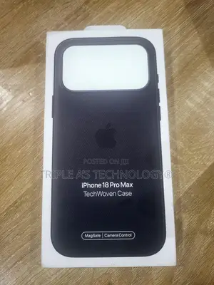 Apple iPhone 18 Pro Max TechWoven Case With MagSafe