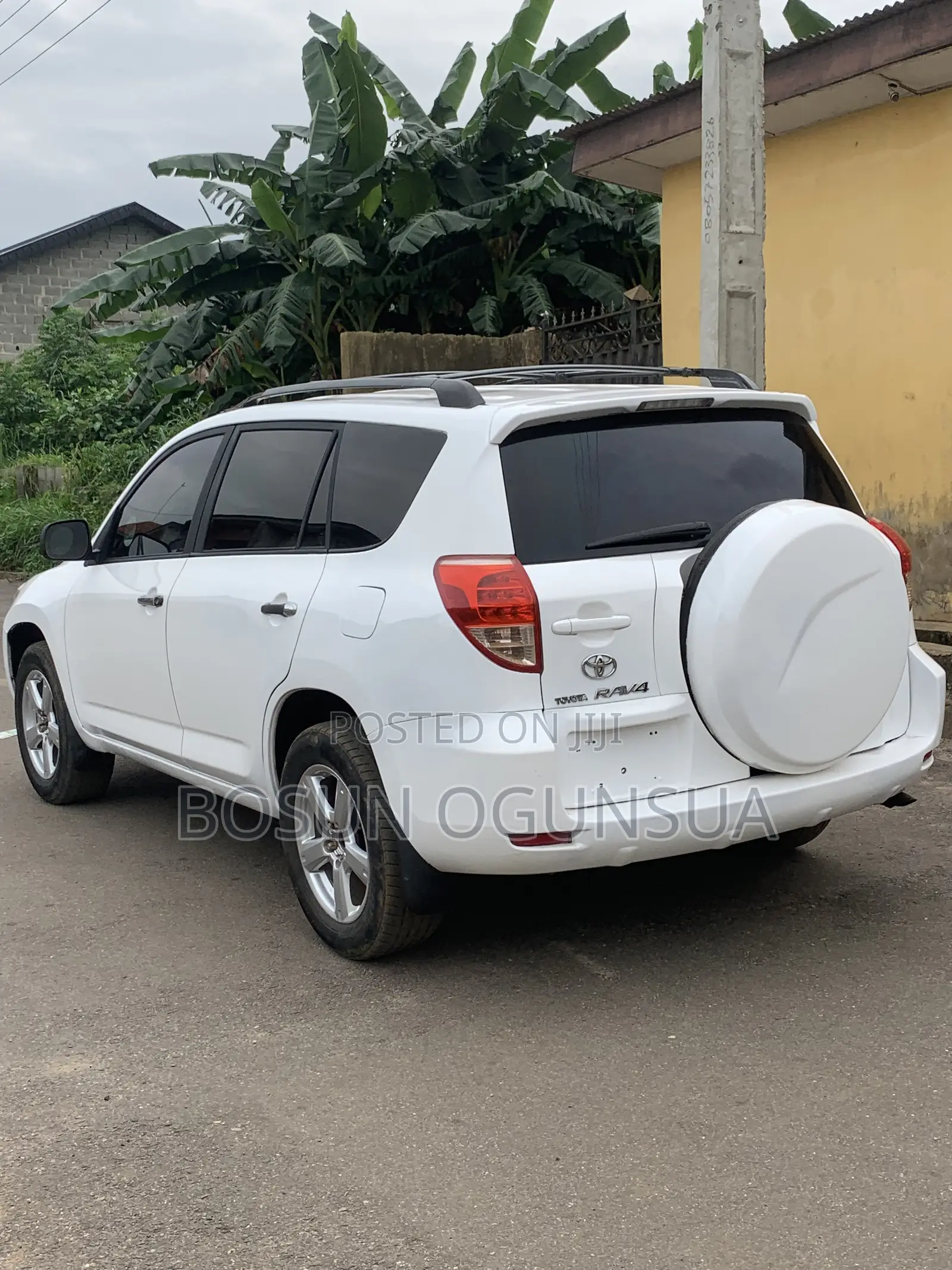 Toyota RAV4 2.4 2008 White