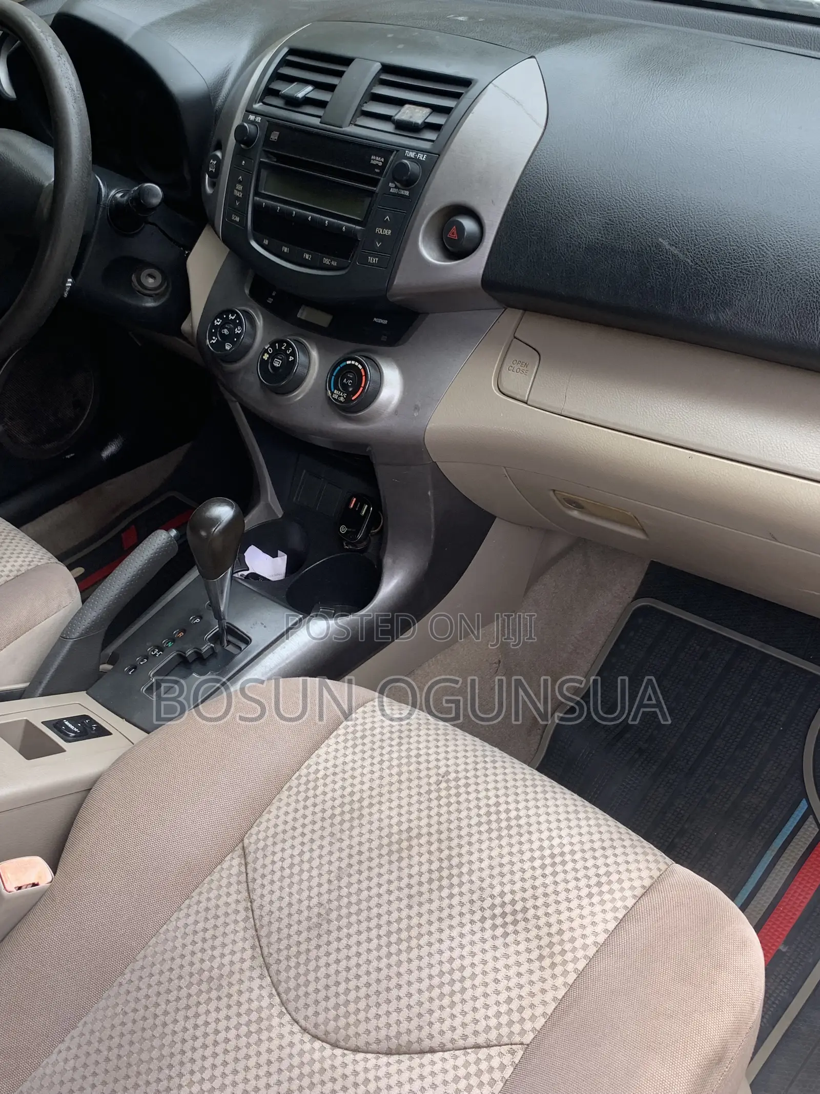 Toyota RAV4 2.4 2008 White