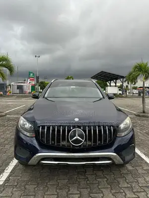 Mercedes-Benz GLC-Class 2016 Blue