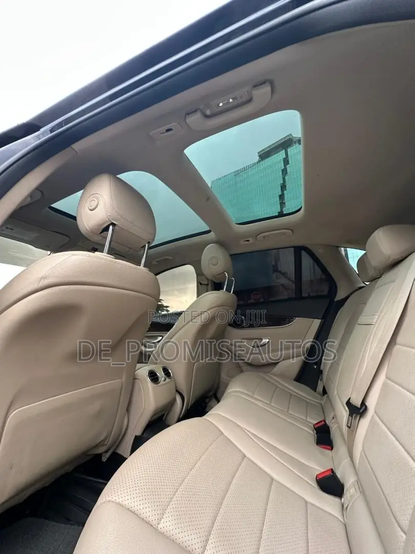 Mercedes-Benz GLC-Class 2016 Blue