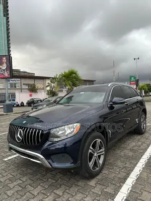 Mercedes-Benz GLC-Class 2016 Blue