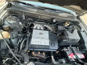 Toyota Highlander 2004 Silver