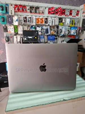 Laptop Apple MacBook Pro 8GB Intel Core i5 HDD 500GB