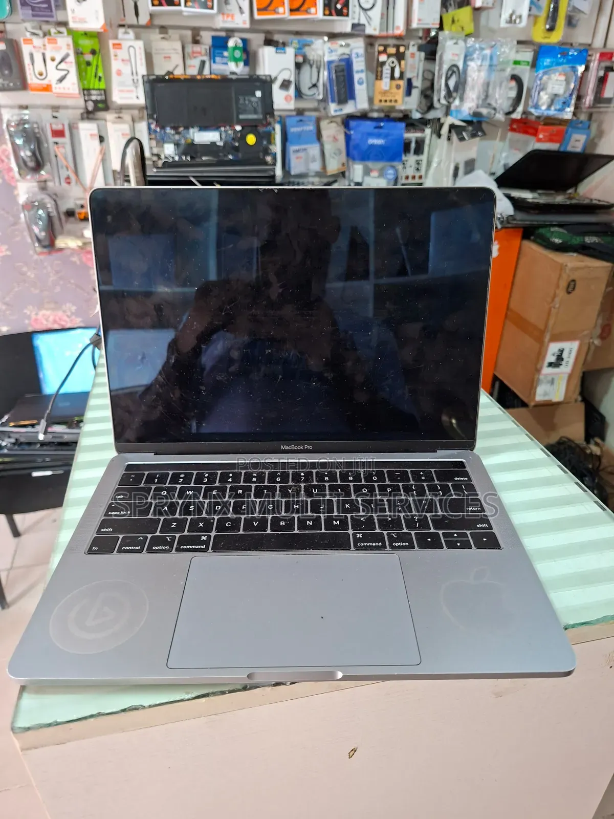 Laptop Apple MacBook Pro 8GB Intel Core i5 HDD 500GB