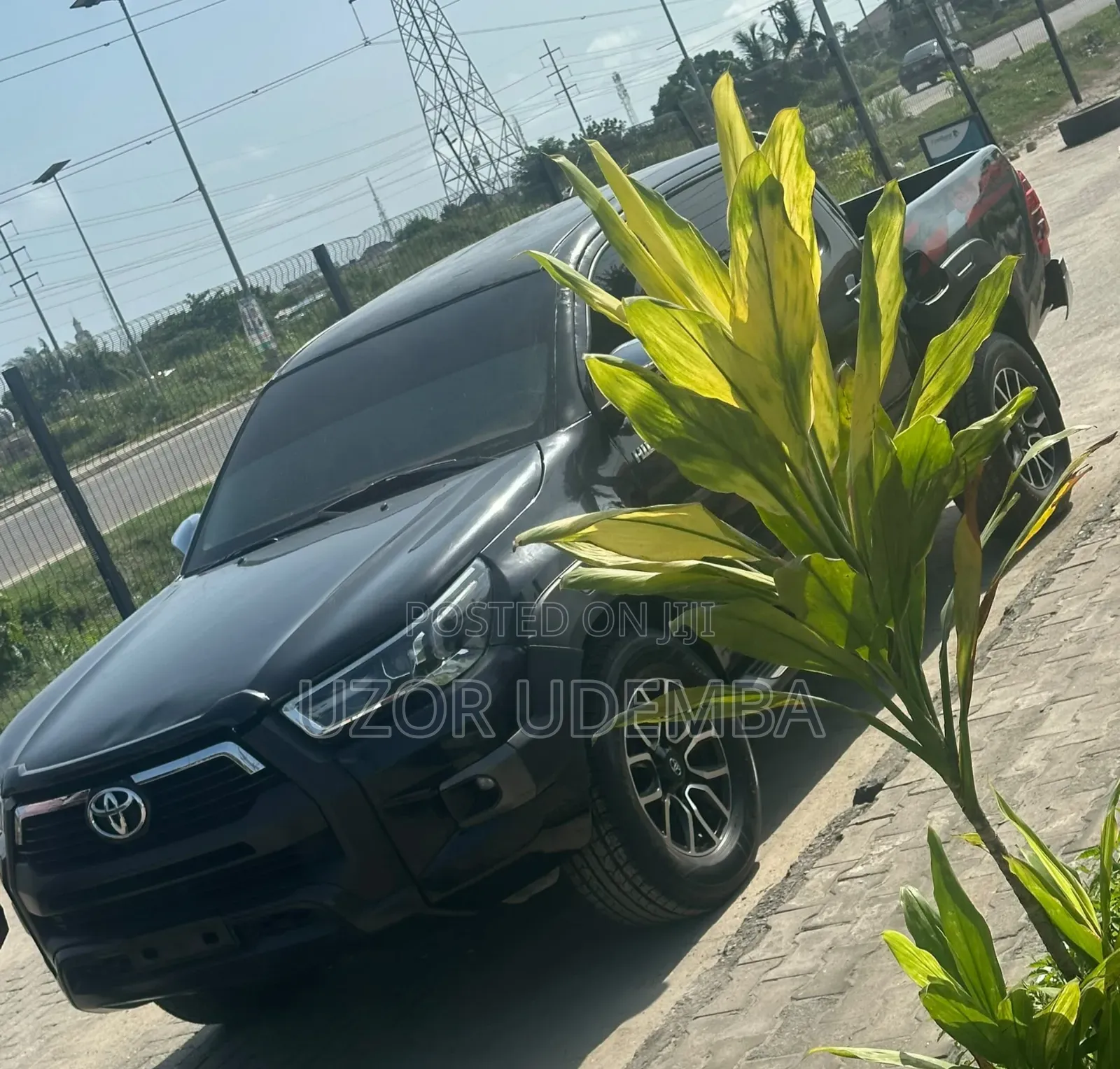Toyota Hilux SR5 2013 Black
