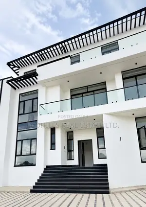 7bdrm Duplex in Guzape for sale