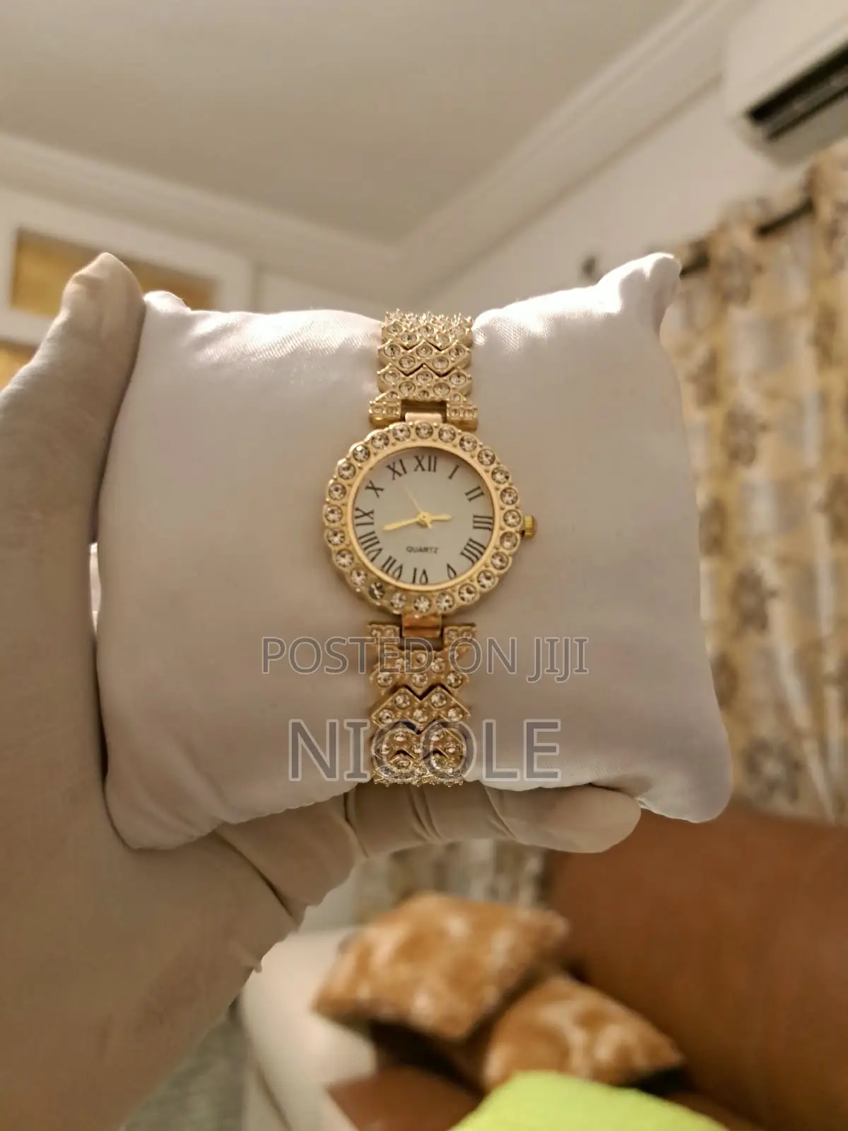 Ladies Gold Plated Watch!
