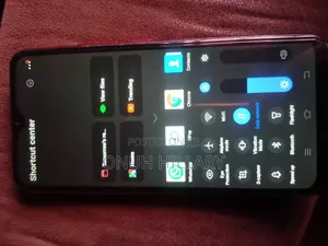 Vivo Y17 256 GB Red