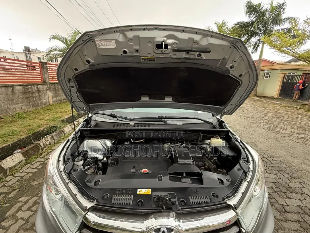 Toyota Highlander 2016 Silver