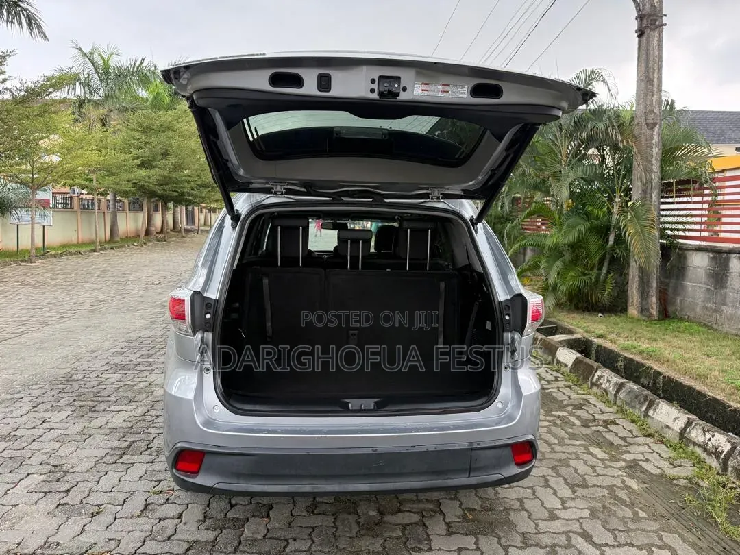 Toyota Highlander 2016 Silver