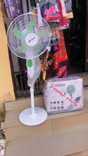 18 Tinmo Solar Fan