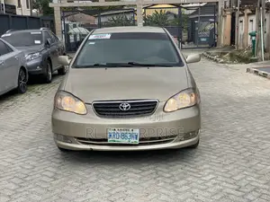 Toyota Corolla LE 2007 Gold