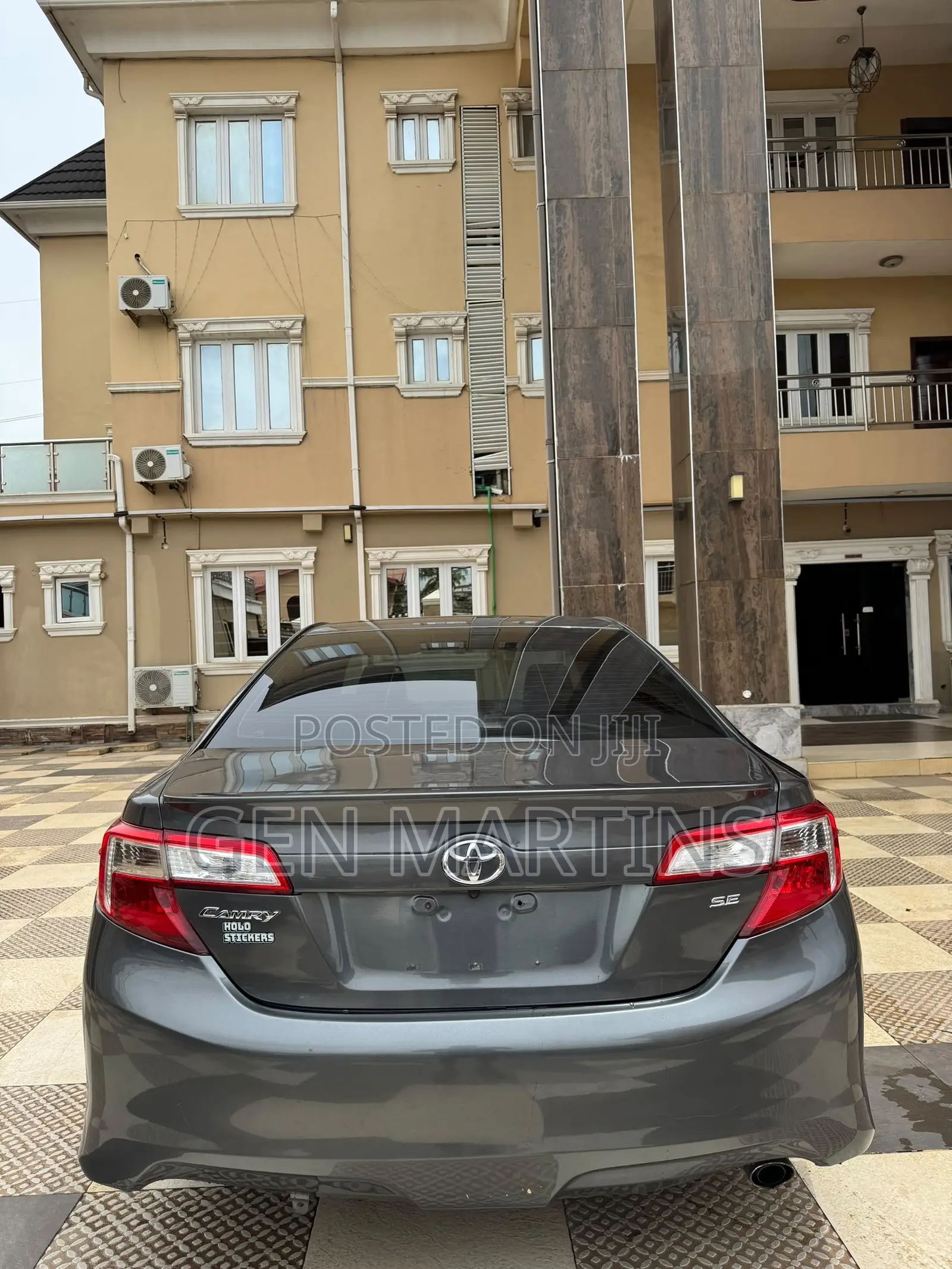 Toyota Camry 2012 Gray