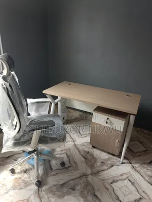Gaming Chair and Table