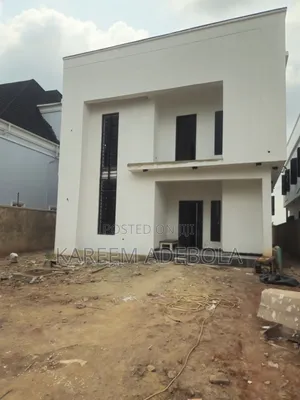 5bdrm Duplex in Oshorun, Isheri North for sale